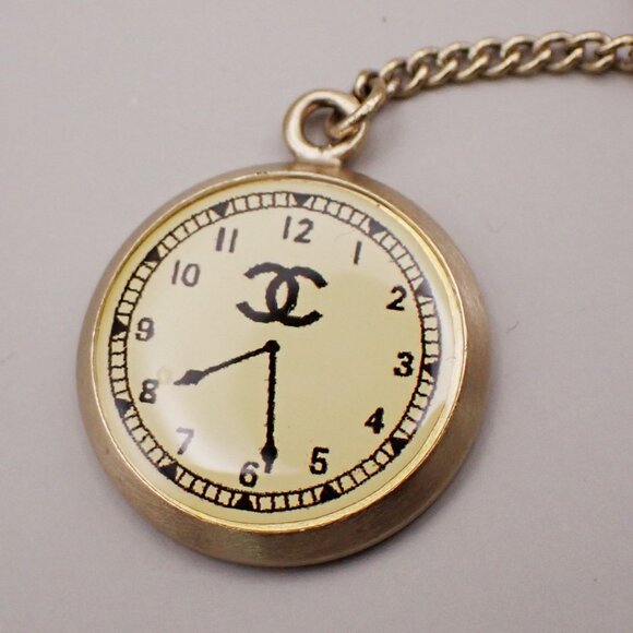 CHANEL CC Watch Motif Imitation Pearl Chain Pendant Necklace 07C Gold - Picture 3 of 10